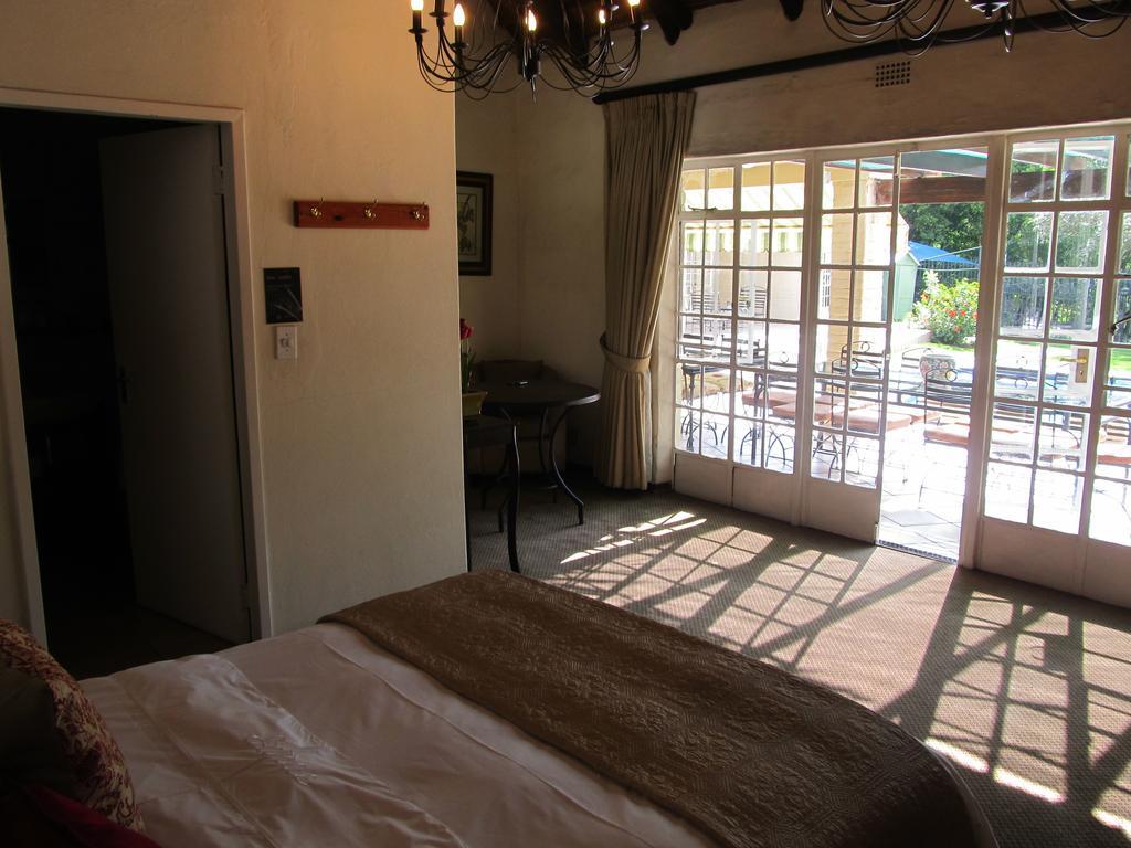 Thatchfoord Lodge Johannesburg Eksteriør bilde