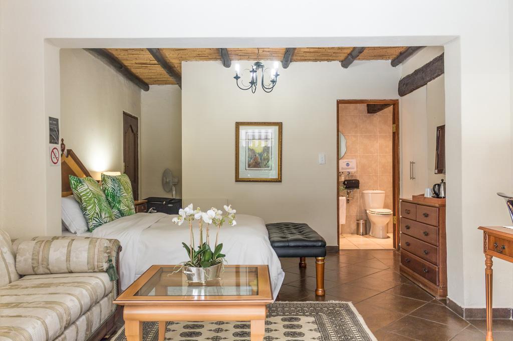 Thatchfoord Lodge Johannesburg Eksteriør bilde