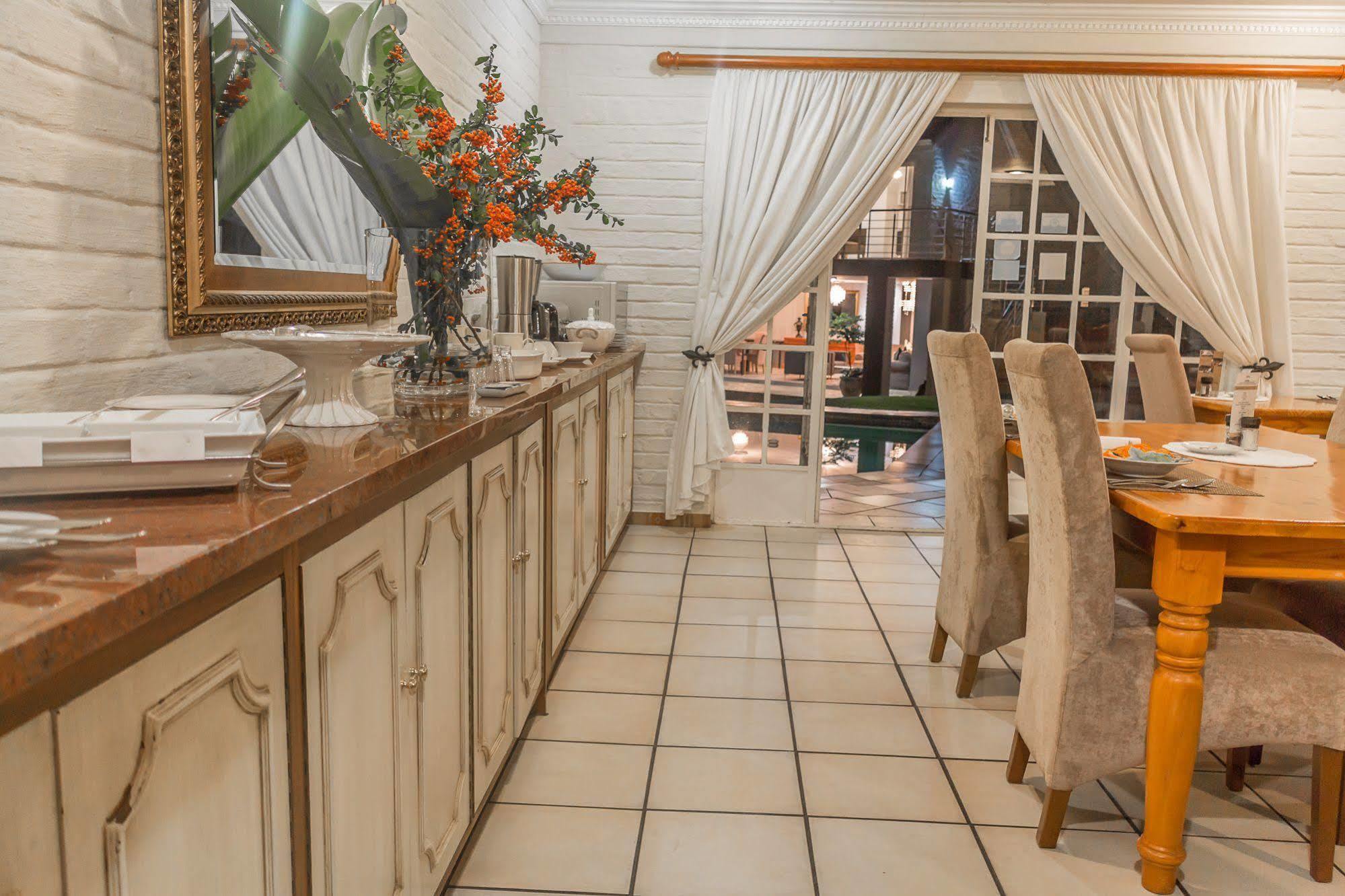 Thatchfoord Lodge Johannesburg Eksteriør bilde